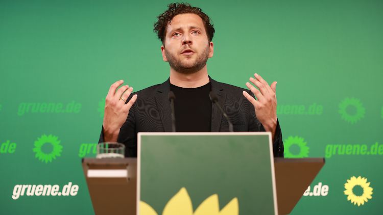 Grüne werfen Klingbeil Haushaltstricks vor