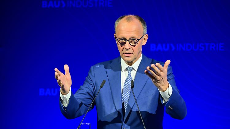 Merz: "Wer normal verdient, muss Wohneigentum erwerben können"