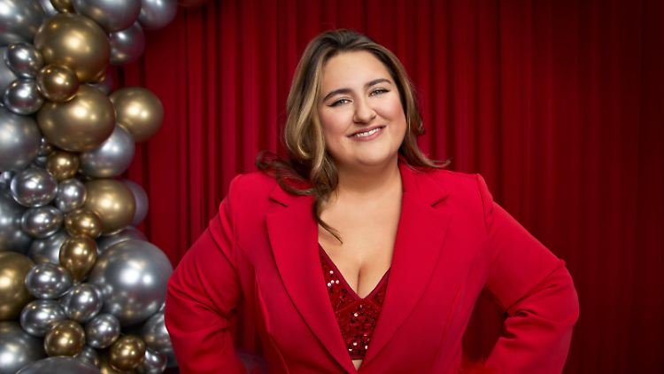 RTL macht "Let's Dance"-Star selfiesandra zur Moderatorin