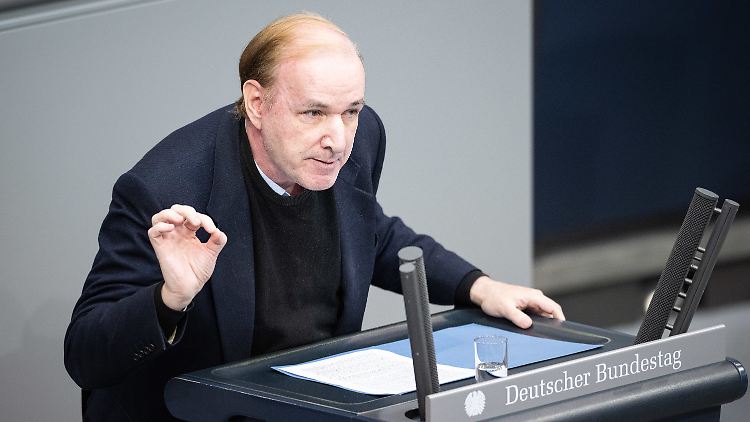 AfD sorgt mit Migrationsvorschlag für Kontroverse