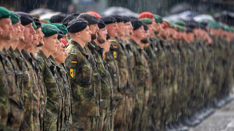 Nato soll 40.000 Soldaten mehr von Deutschland fordern
