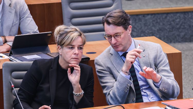 NRW-Wirtschaftsministerin besorgt um Thyssenkrupp