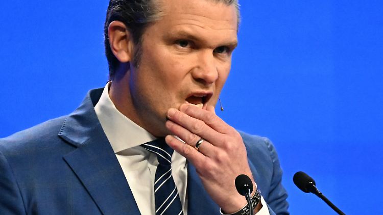 Hegseth warnt vor Angriff Chinas auf Taiwan