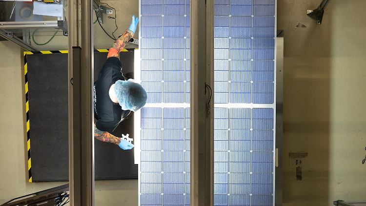 Meyer Burger stellt Produktion in den USA ein