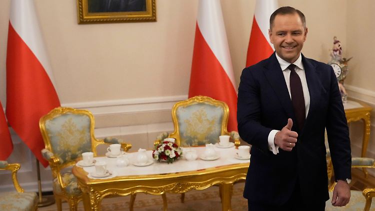 Polens neuer Präsident beginnt mit Kampfansage an Tusk