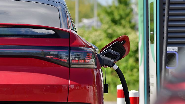 E-Auto-Plan der Bundesregierung spaltet die Branche