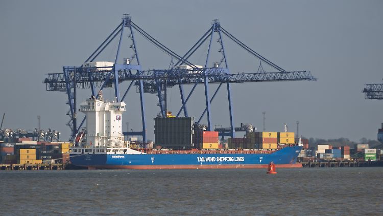 Lidl kauft fünf Containerschiffe in China