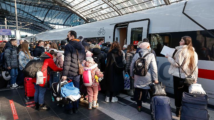 Bund gibt Bahn freie Hand bei Aus für Familienreservierung