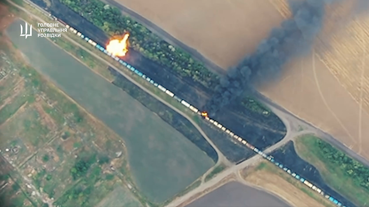 Ukraine greift russischen Nachschubzug mit Drohnen an