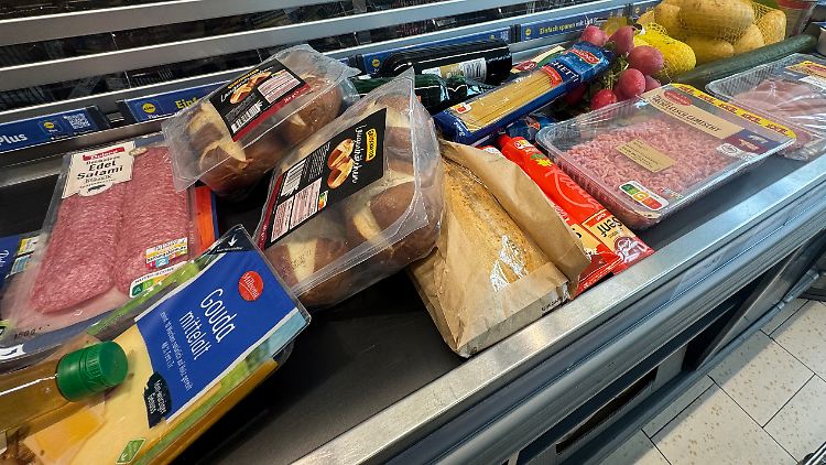 Studie: Millionen Bürgergeldempfänger müssen auf Essen verzichten