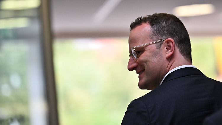 Am Mittwoch wird Jens Spahn gegrillt