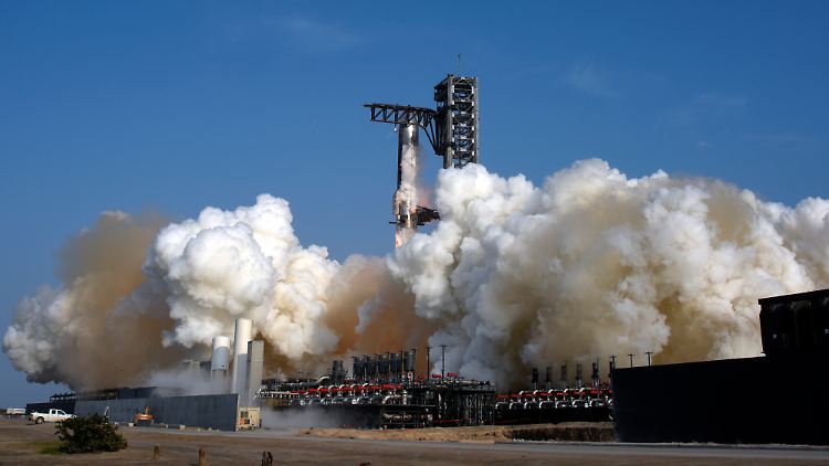 SpaceX-Rakete explodiert bei Routinetest