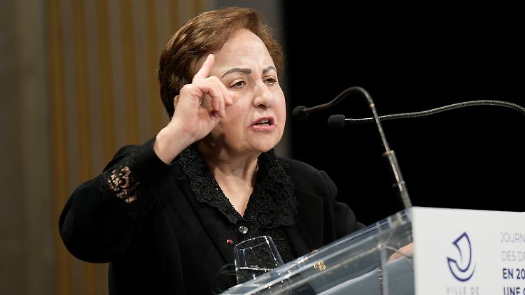 Nobelpreisträgerin Shirin Ebadi sieht Iran-Regime vor Ende