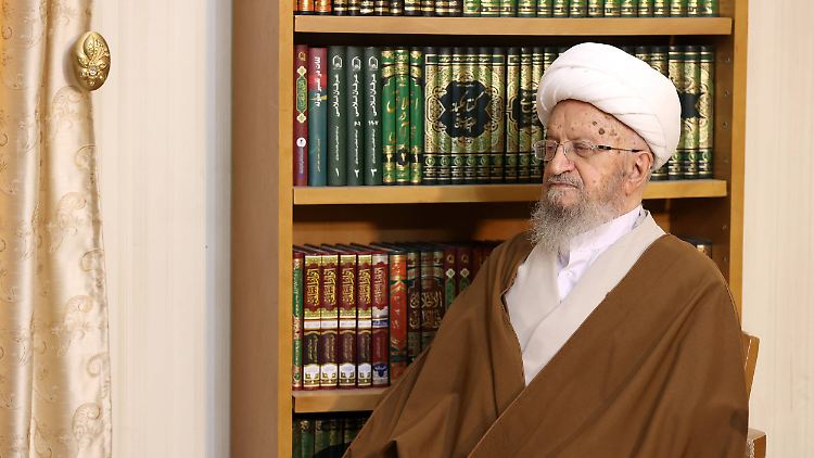 Einflussreicher Ajatollah droht Trump mit dem Tod