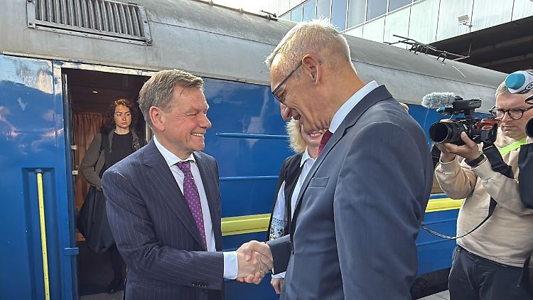 Wadephul drängt auf weitere Russland-Sanktionen