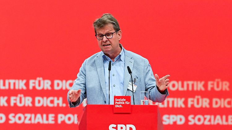 SPD zu langweilig? Nicht, wenn es um Russland geht