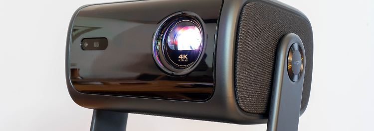 Der Dangbei MP1 Max ist ein flexibler Top-Beamer