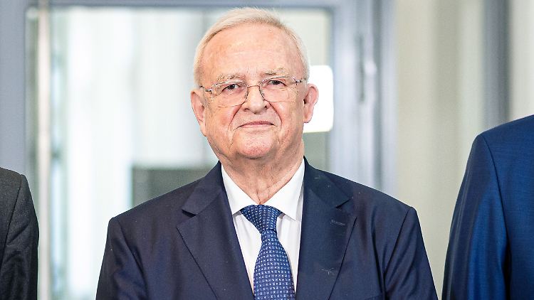 Landgericht stoppt Verfahren gegen Winterkorn vorläufig