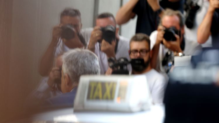 Spaniens Regierungspartei verbietet Mitgliedern bezahlten Sex