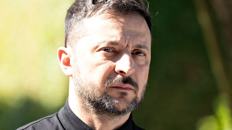 Selenskyj droht Russland mit Angriffen tief im Landesinneren