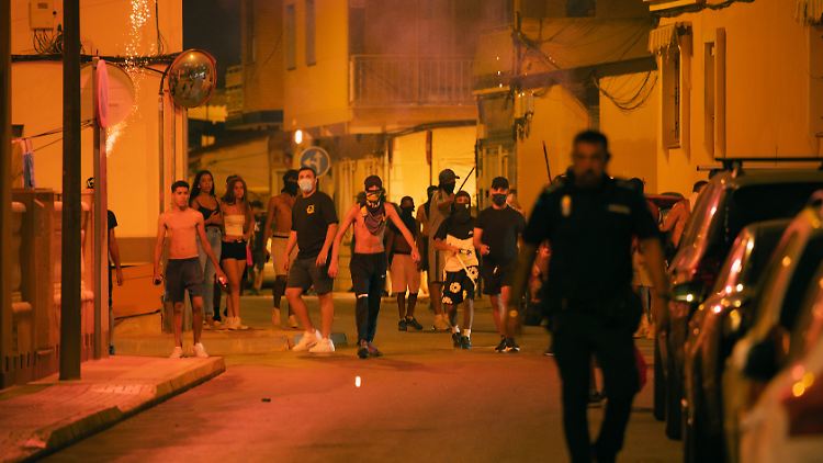 Neun Festnahmen nach "Jagd auf Migranten" in Südspanien