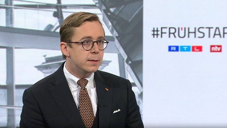 Amthor verspricht: Staat wird effizienter und schneller