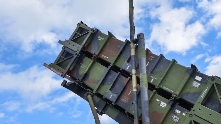 Linke und AfD gegen deutsche Patriot-Käufe für Kiew