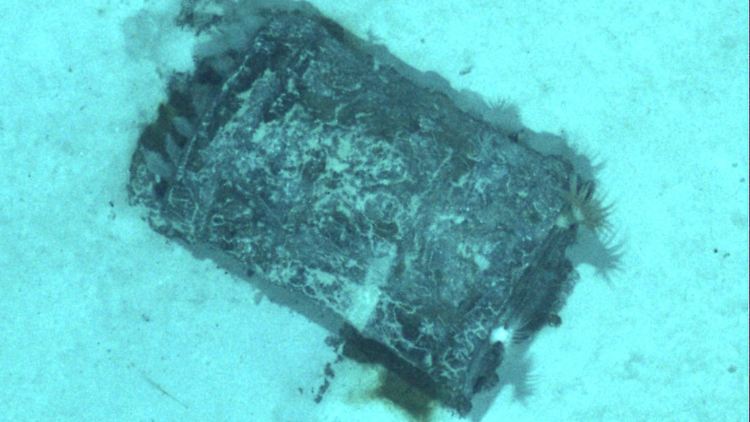 Forscher finden beschädigte Atommüll-Fässer im Atlantik