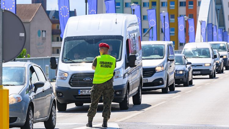 Polen weist 24 Personen an Grenze mit Deutschland ab