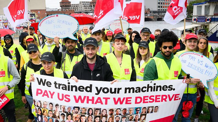 Tiktok-Beschäftigte in Deutschland treten in den Warnstreik