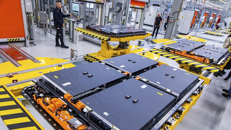 Jobabbau in der Metallindustrie schreitet voran