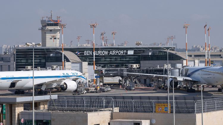 Huthi wollen Hyperschallrakete auf Tel Avivs Flughafen gefeuert haben