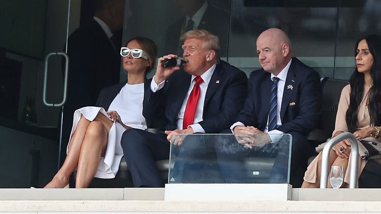 Trump mischt beim Coca-Cola-Rezept mit