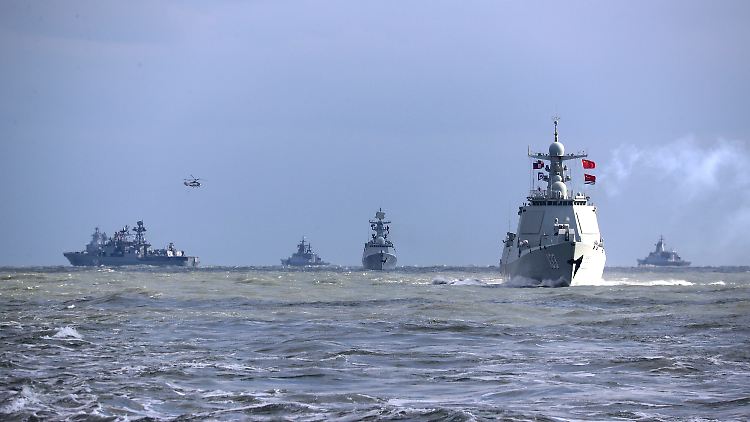 Russland und China halten gemeinsames Marineman&ouml;ver ab