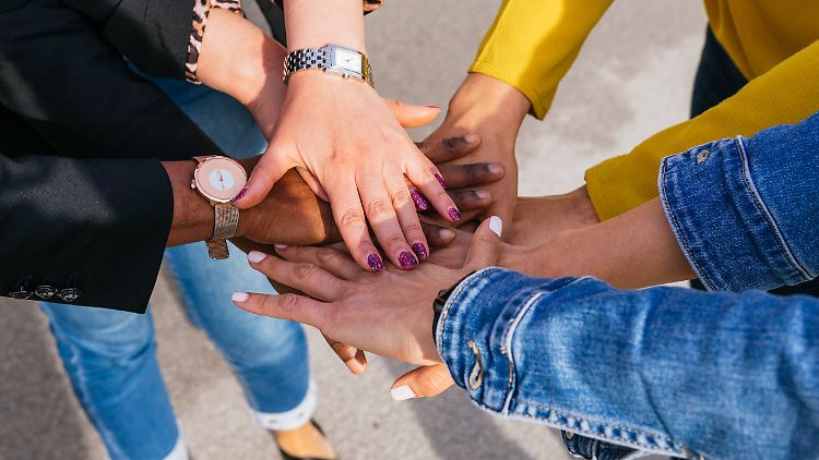 Wie viele Freundschaften kann ein Mensch haben?