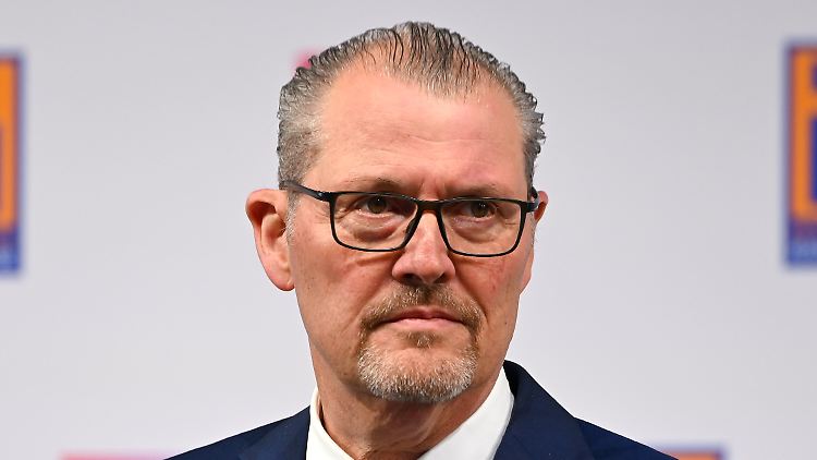Arbeitgeberpräsident Dulger fordert geschrumpften Sozialstaat