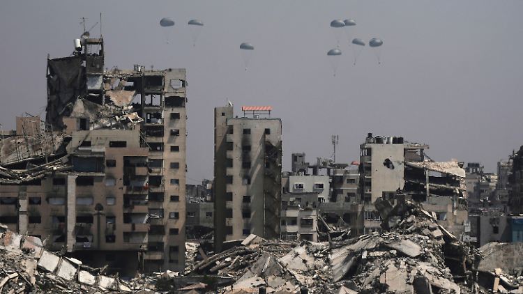 Merz kündigt Luftbrücke für Gazastreifen an