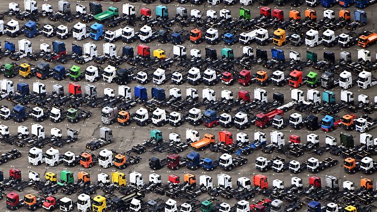 Daimler Truck bekommt "Marktunsicherheit" zu spüren