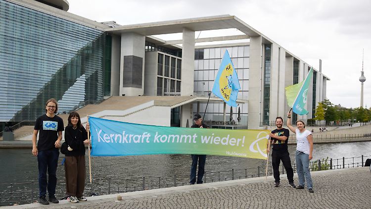 Aktivisten wollen auch bei "Sommerinterview" mit Bas protestieren