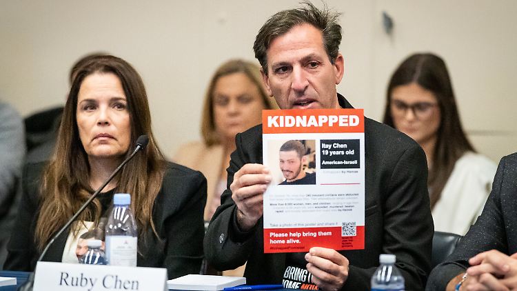 Vater deutscher Hamas-Geisel appelliert an Bundesregierung