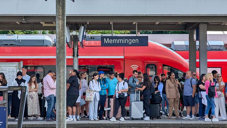 Dem Deutschlandticket droht wieder eine "Hängepartie"
