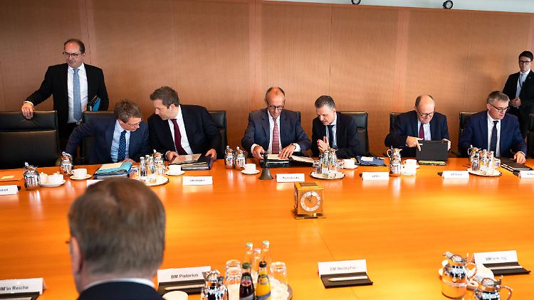 Kabinett beschließt milliardenschweres Rentenpaket