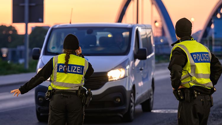 Was die verschärften Grenzkontrollen bisher bringen
