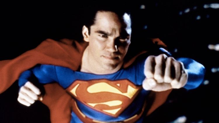 Ex-"Superman"-Star will Abschiebe-Agent für ICE werden
