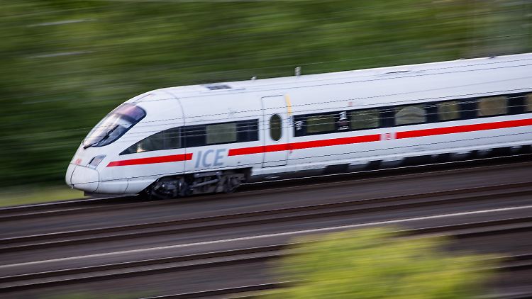 Regierung will drastische Preiserh&ouml;hungen bei der Bahn verhindern