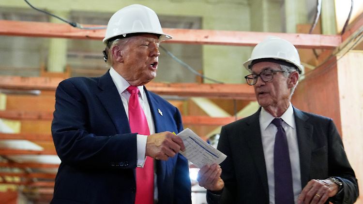 Trump droht Notenbankchef Powell mit juristischen Schritten