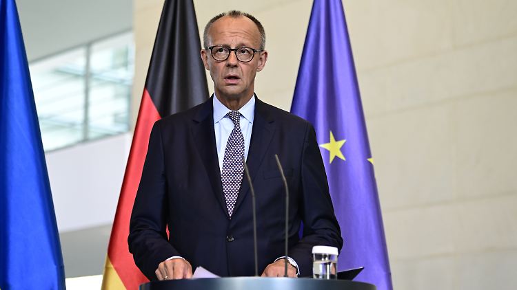 Bundesregierung reagiert zurückhaltend auf Putin-Trump-Gespräch