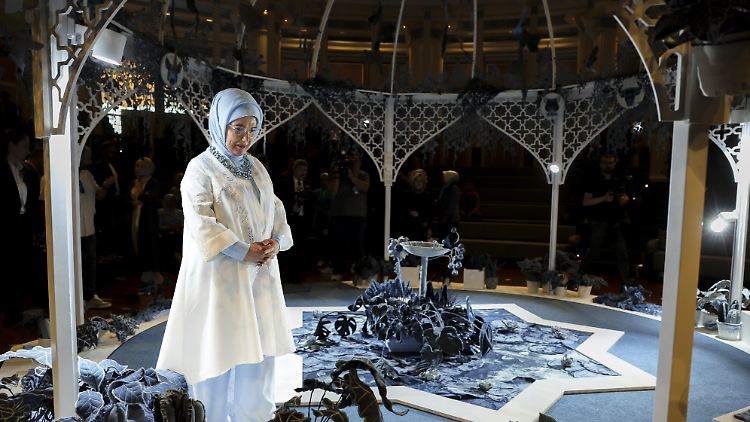 Erdogans Frau schreibt emotionalen Brief an Melania Trump