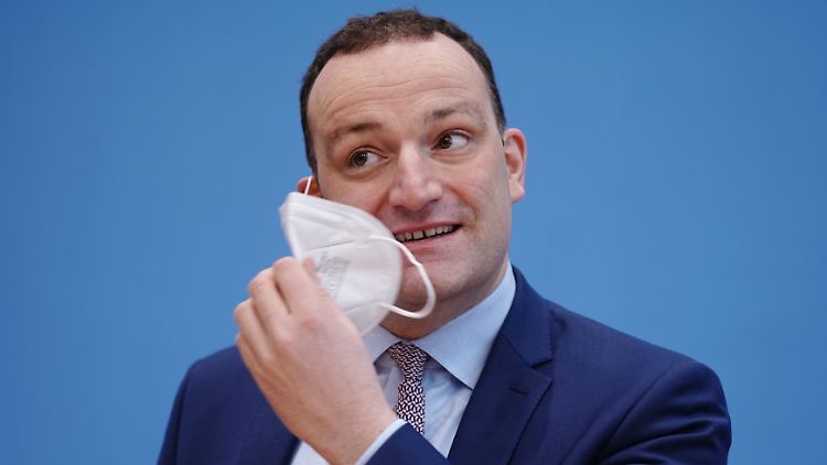 Spahns Maskenkäufe verursachen enorme Folgekosten