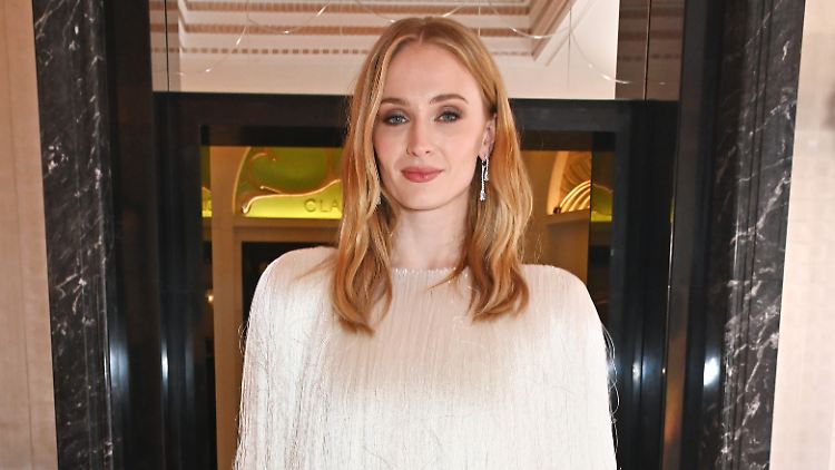 Sophie Turner offenbart toxisches Dating-Verhalten